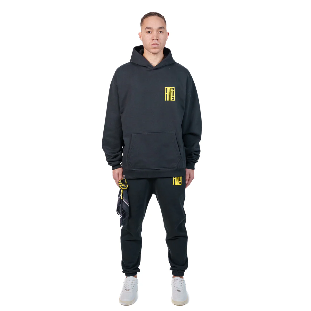 ESSENTIALS HOODIE BLACK - Image 4