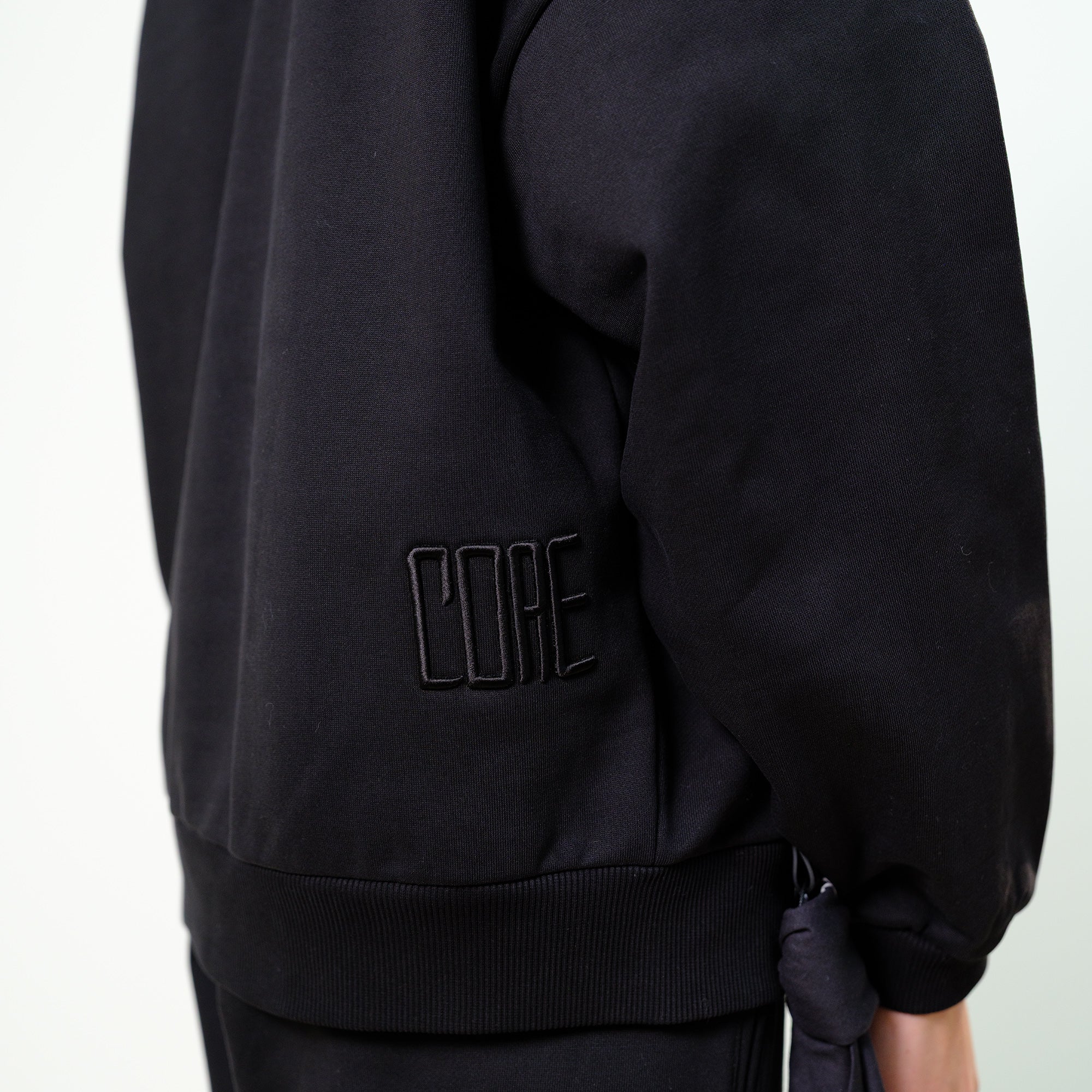 CORE 2.0 HOODIE BLACK (WOMAN) - SOLD OUT - Image 3