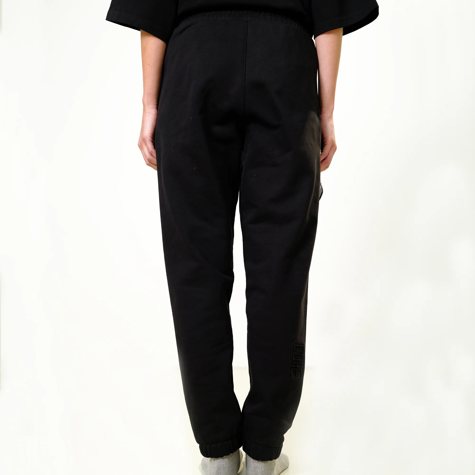 CORE 2.0 JOGGER BLACK (WOMAN) - Image 5