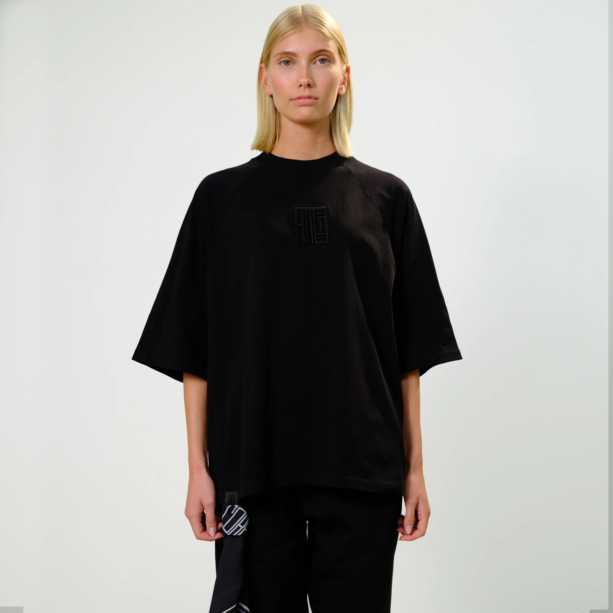 CORE 2.0 T-SHIRT BLACK (WOMAN)