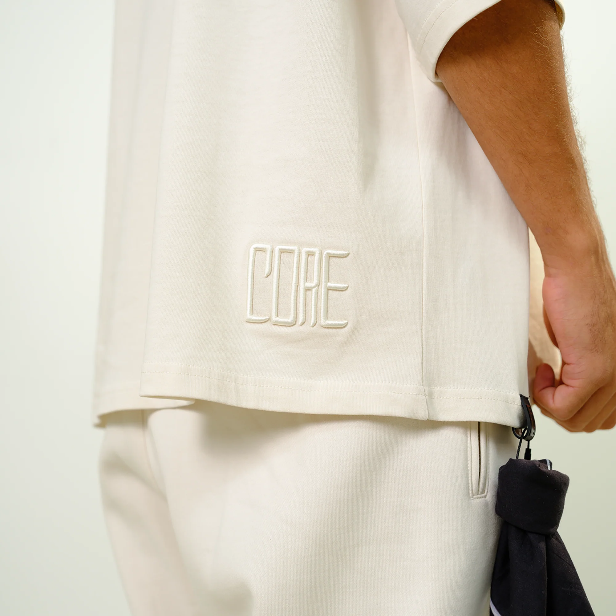 CORE 2.0 T-SHIRT OFF WHITE - Image 3