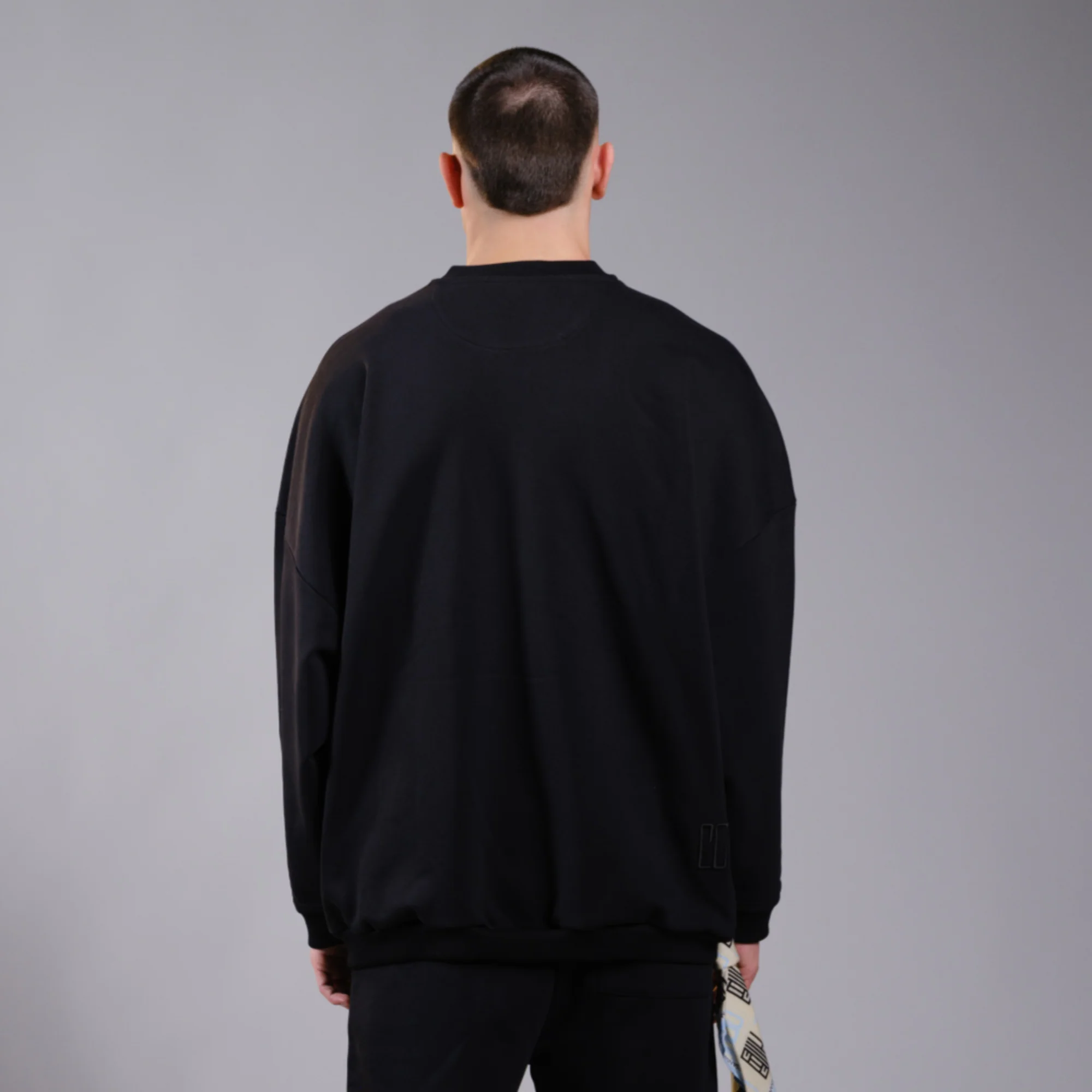 CORE SWEATER BLACK - Image 4