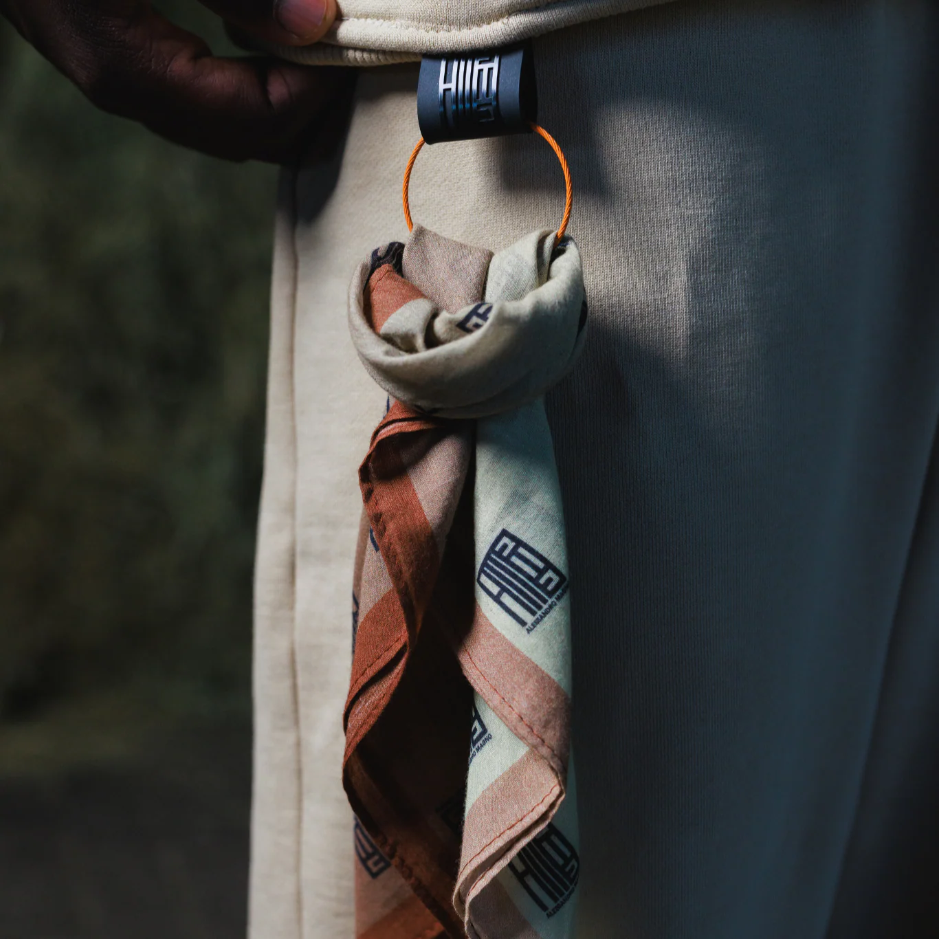 ESSENTIALS HOODIE BEIGE - Image 4