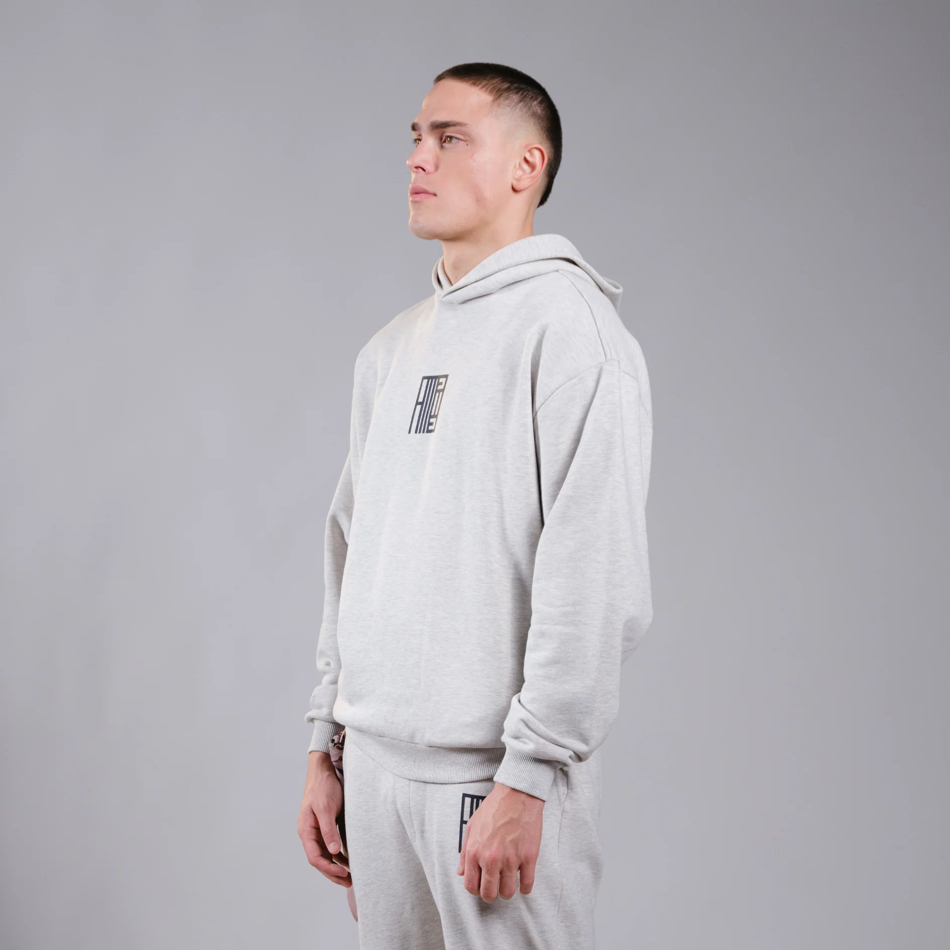 ESSENTIALS HOODIE GREY - Image 2