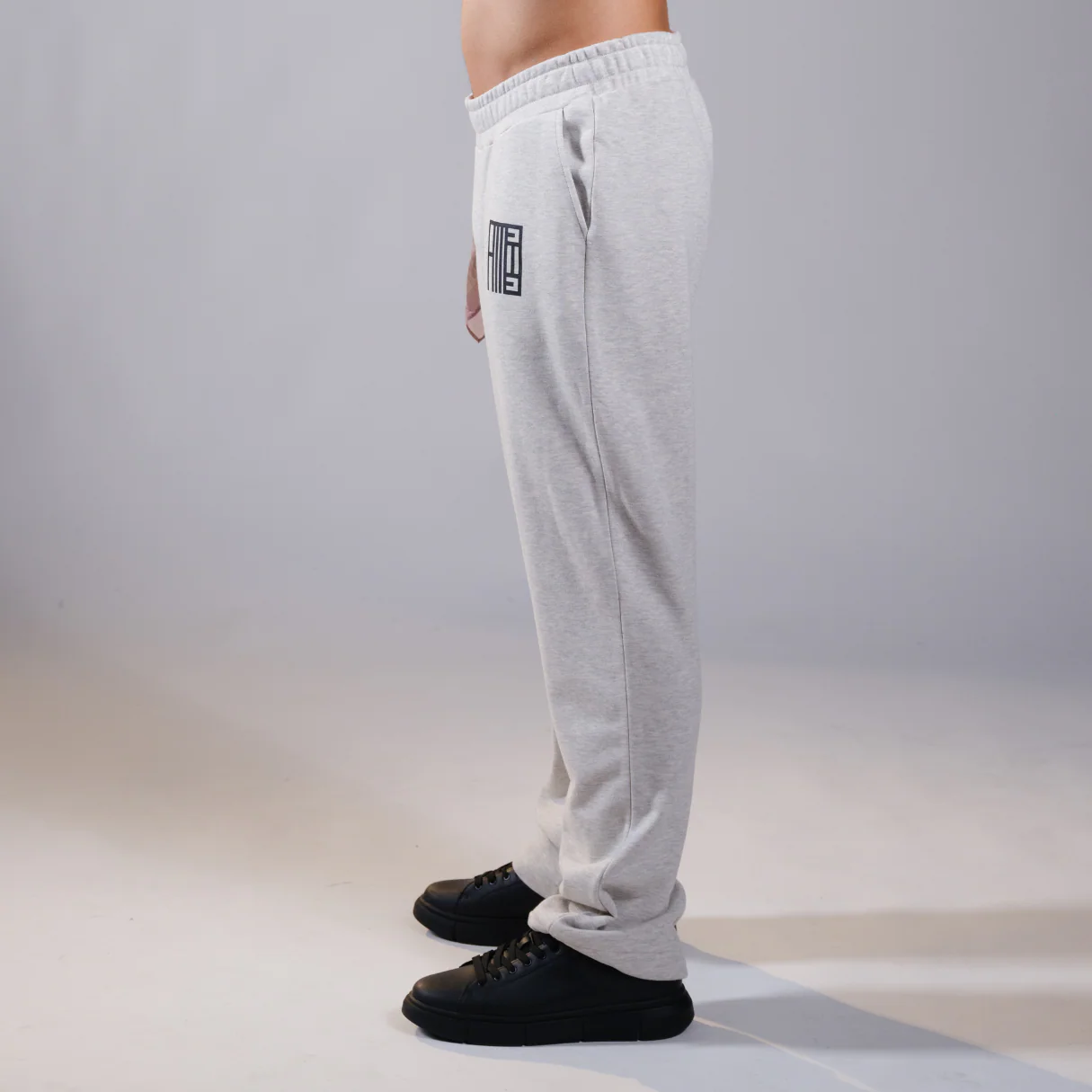 ESSENTIALS JOGGER HEATHER GREY - Image 3
