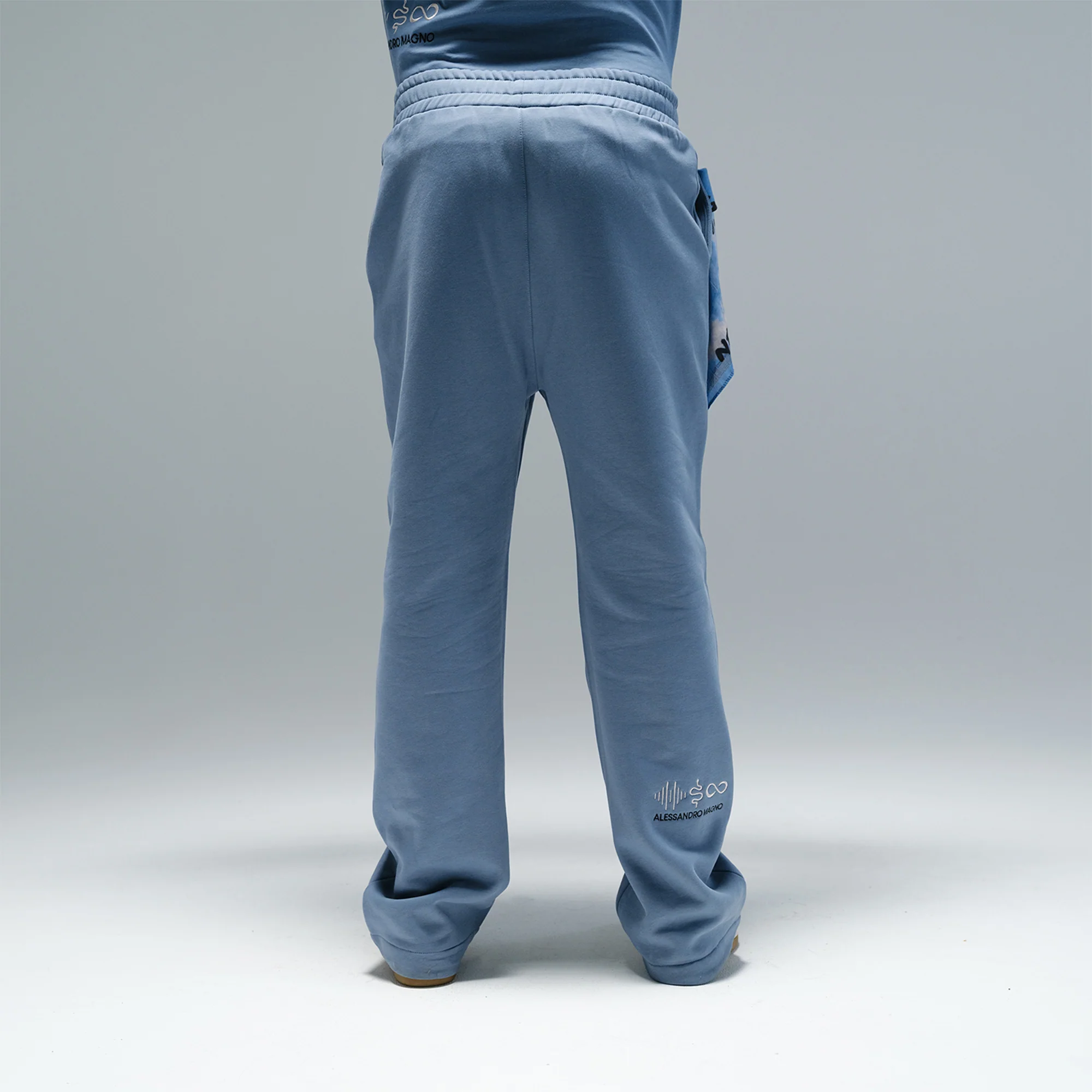 ESSENTIALS JOGGER BLUE MIRRAGE - Image 5