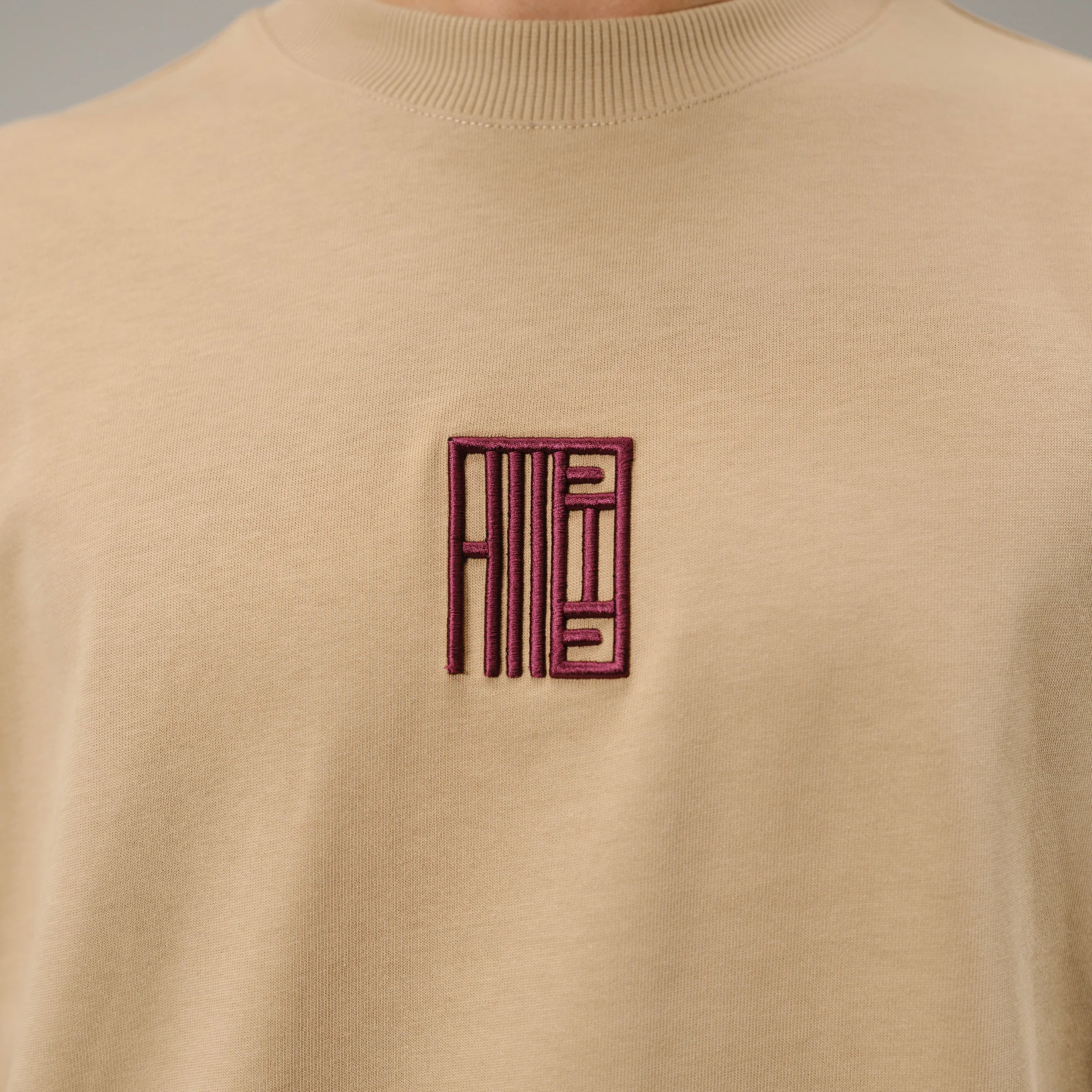 ESSENTIALS T-SHIRT GINGER ROOT - Image 2