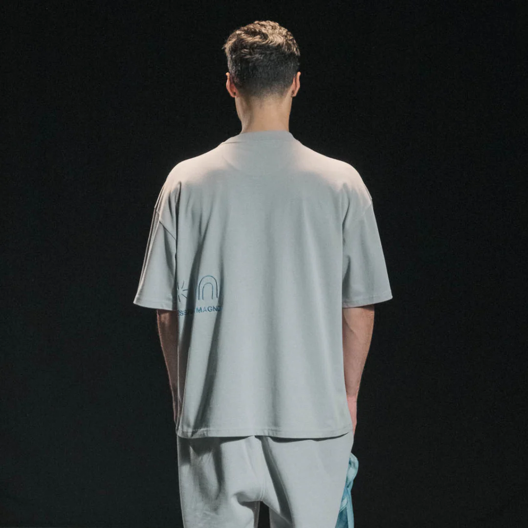 ESSENTIALS T-SHIRT LIGHT GREY - Image 3