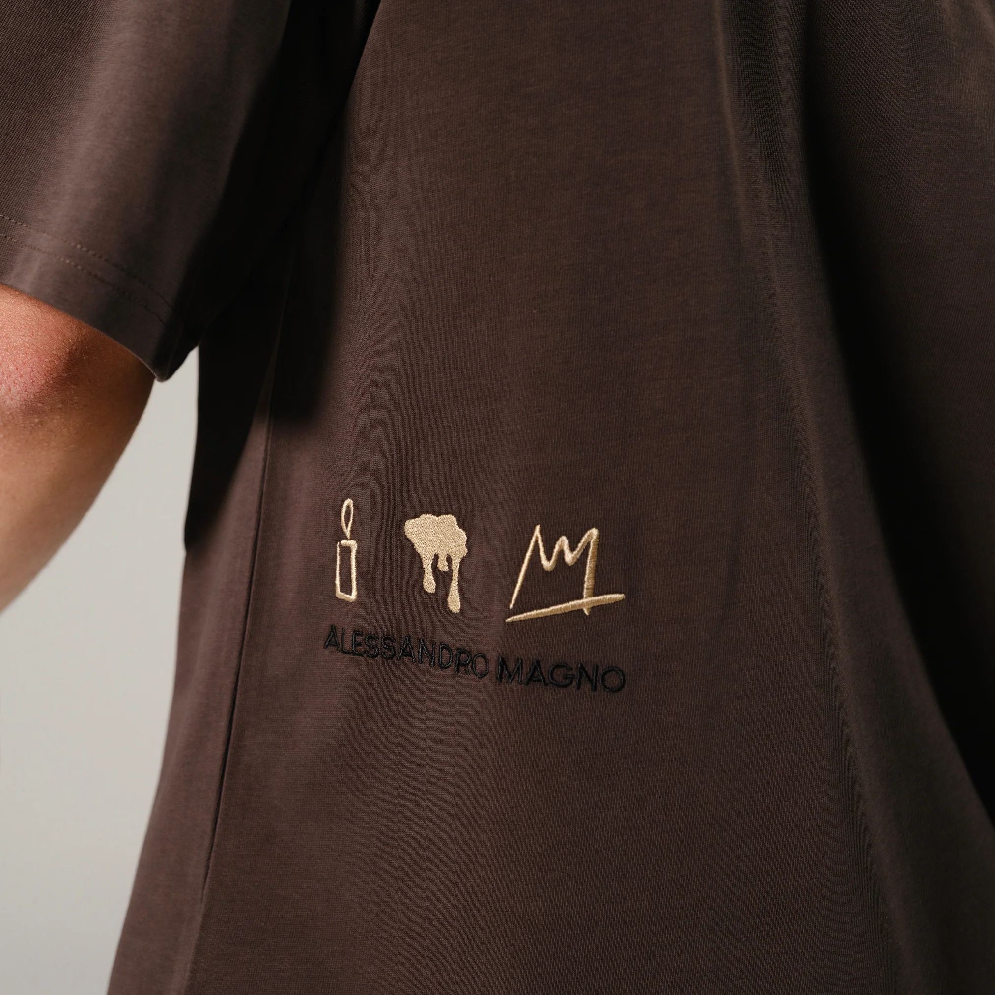 ESSENTIALS T-SHIRT MULCH - Image 3