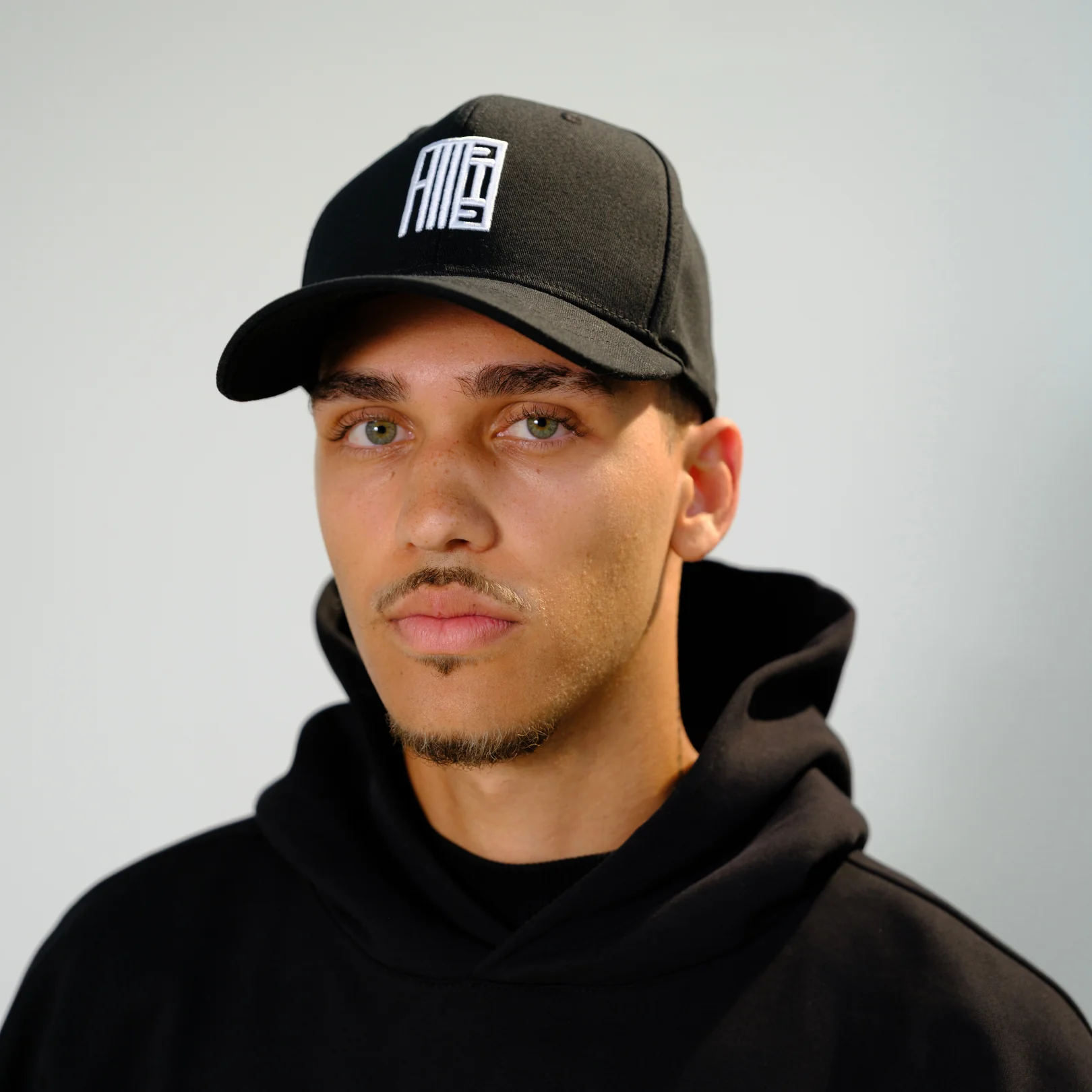 FASHION CAP BLACK