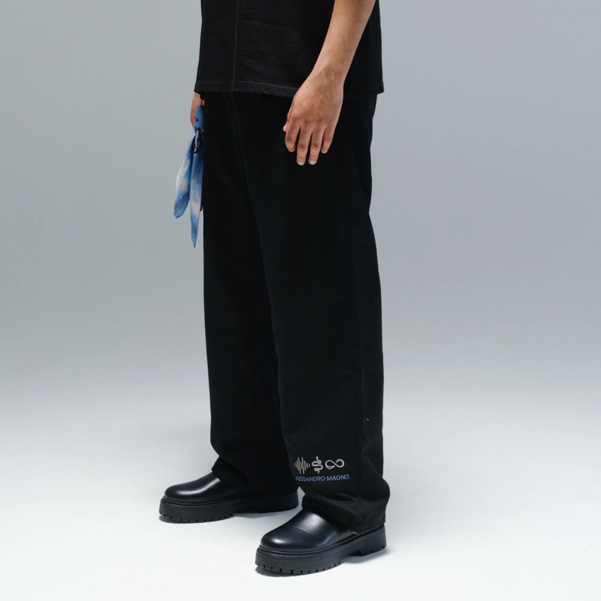 FASHION JOGGER BLACK - SOLD OUT - Image 3